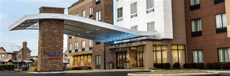 Fairfield Inn & Suites Bowling Green .